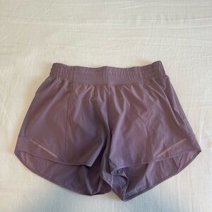 Lululemon Hotty Hot Shorts High Rise 4”